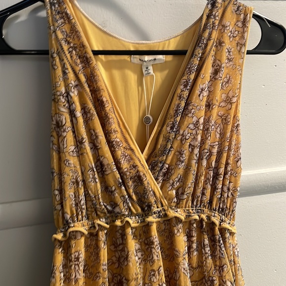 NWT Max Studio Floral Dress - Picture 2 of 4